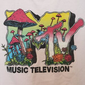 MTV T-shirt Retro Mushrooms Floral Unisex Sz M Baby Pink Colorful Print